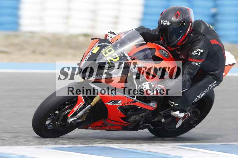 /02 28.-31.01.2025 Moto Center Thun Jerez/rot-red/192